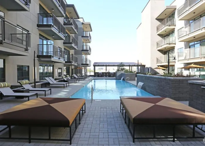 Modern Urban Apartments│on Roosevelt Row│local Eat & Drink *