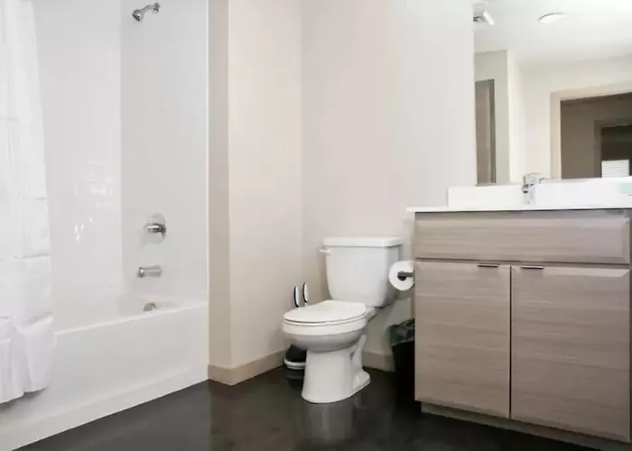 Modern Urban Apartments│on Roosevelt Row│local Eat & Drink