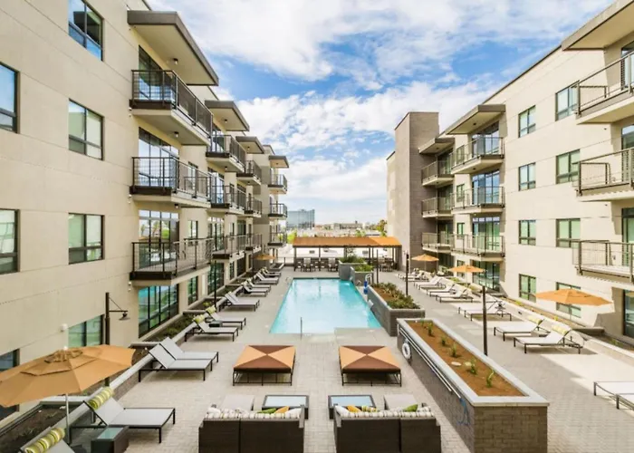 Modern Urban Apartments│on Roosevelt Row│local Eat & Drink