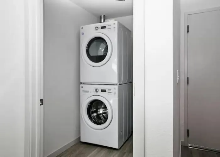 Modern Urban Apartments│on Roosevelt Row│local Eat & Drink * Phoenix