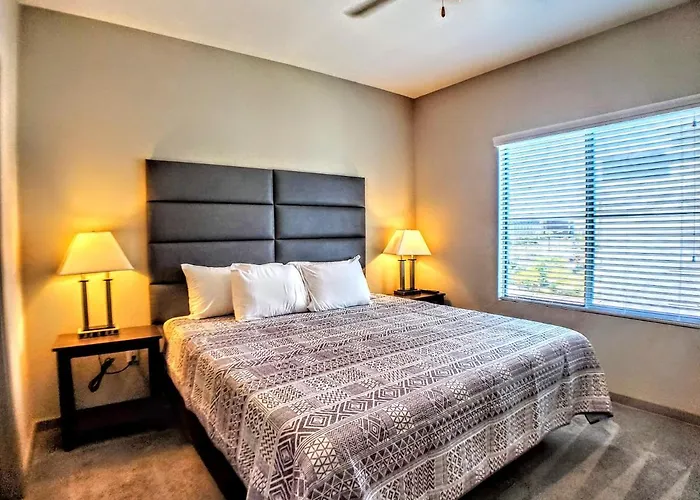 Apartment Modern Urban Apartments│on Roosevelt Row│local Eat & Drink