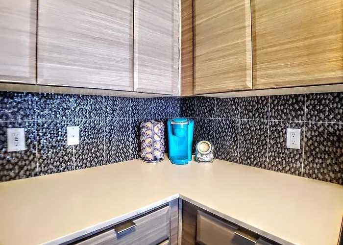 Apartment Modern Urban Apartments│on Roosevelt Row│local Eat & Drink