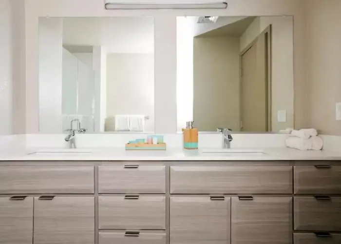 Modern Urban Apartments│on Roosevelt Row│local Eat & Drink Apartment Phoenix
