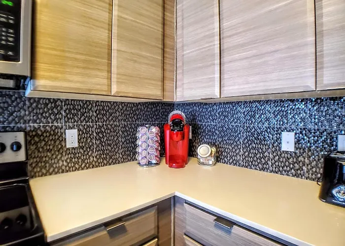 Modern Urban Apartments│on Roosevelt Row│local Eat & Drink