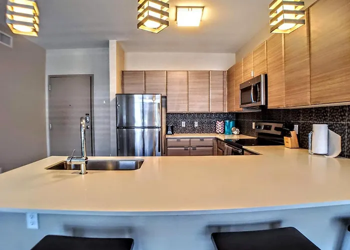 Modern Urban Apartments│on Roosevelt Row│local Eat & Drink * Phoenix