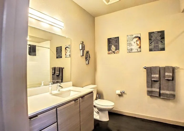 Modern Urban Apartments│on Roosevelt Row│local Eat & Drink Phoenix